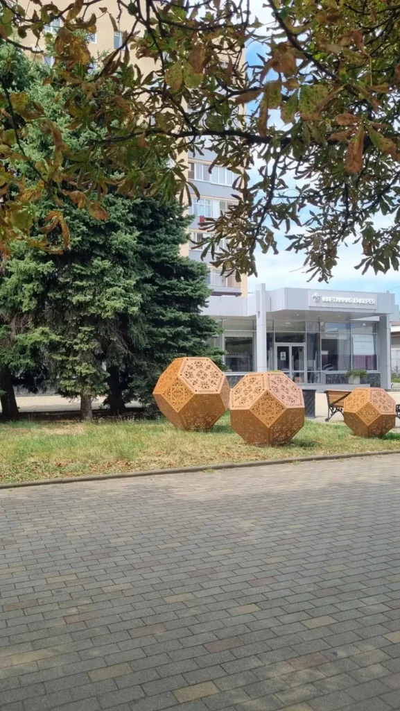 Территория Картинной галереи Республики Адыгея